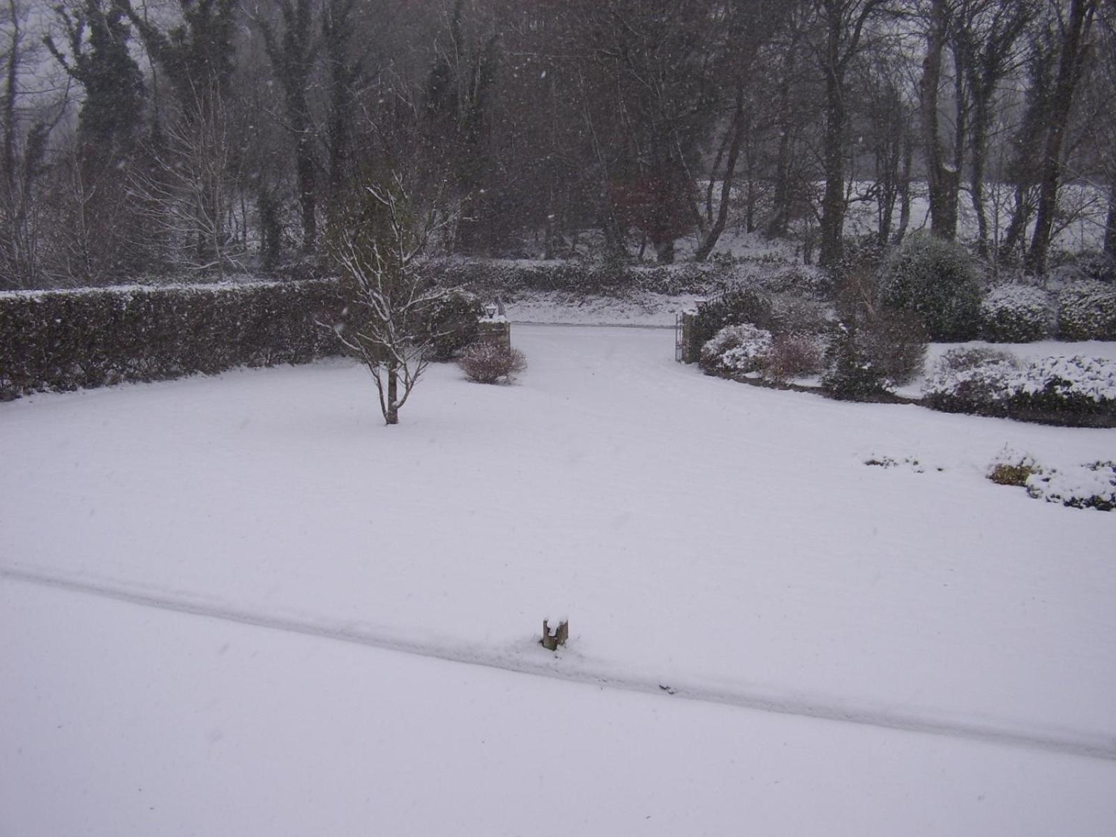 Pk Lodge Bed And Breakfast Skibbereen Bagian luar foto