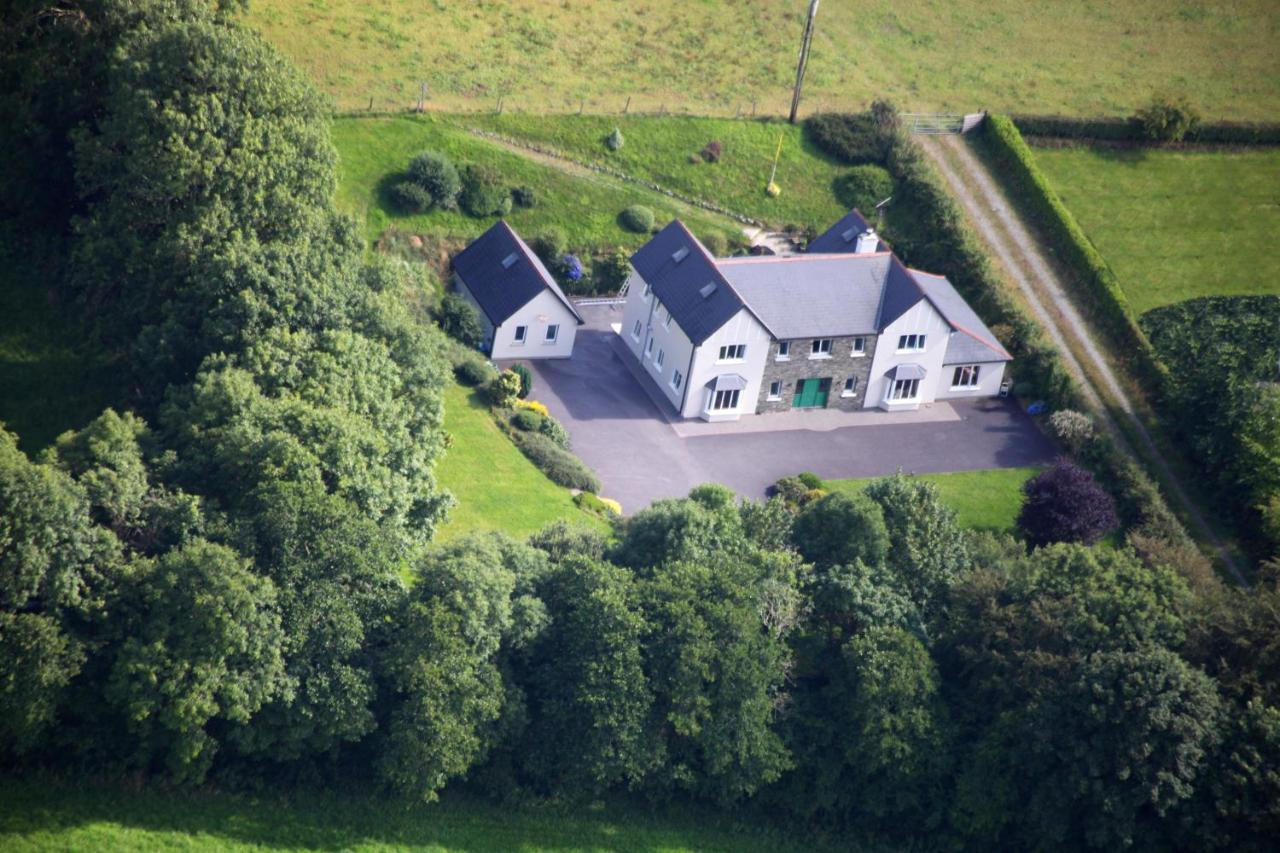 Pk Lodge Bed And Breakfast Skibbereen Bagian luar foto